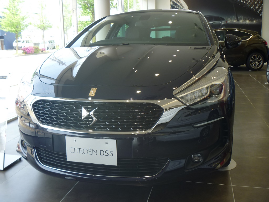 New DS5デビューフェア