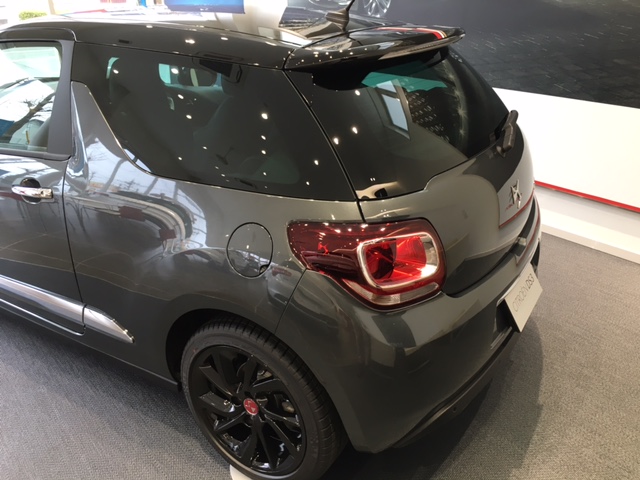 DS3PERFOMANCE LINE限定車