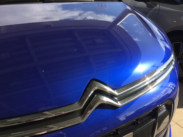 NEWC4Picasso SHINE試乗車